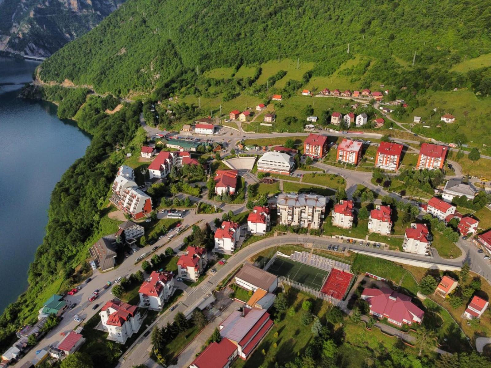 Апартаменти Apartman Ognjenovic Плужине Екстер'єр фото